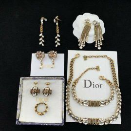 Picture of Dior Sets _SKUDiornecklace5jj38420